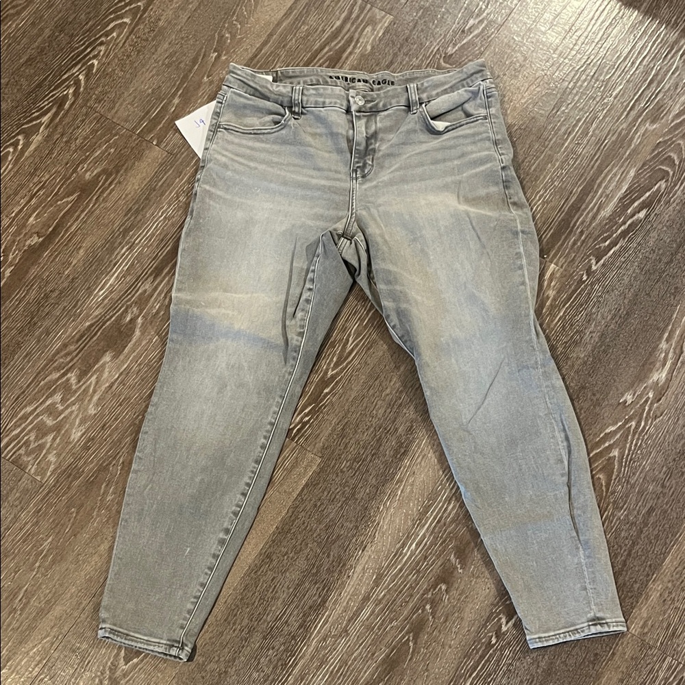 American Eagle Curvy Jegging in Grey